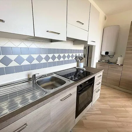 Апартаменты Affittimoderni Isola Rossa Elite Pati18 Cascabraga