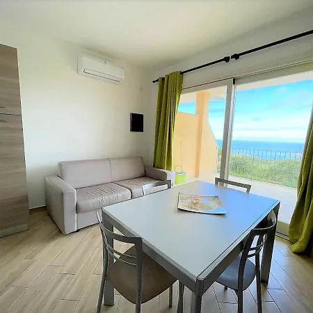 Affittimoderni Isola Rossa Elite Pati18 Cascabraga