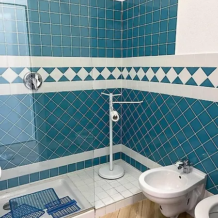 Affittimoderni Isola Rossa Elite Pati18 Апартаменты *