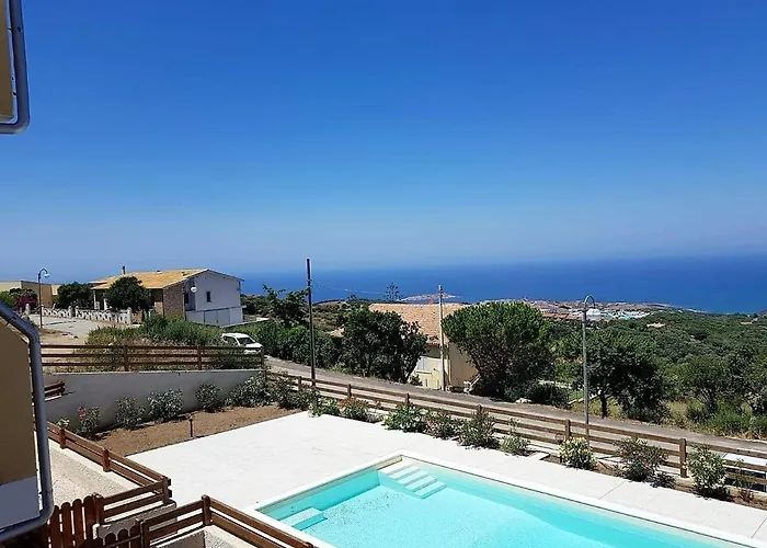 Affittimoderni Isola Rossa Elite Pati18 Apartman Trinità dʼAgultu